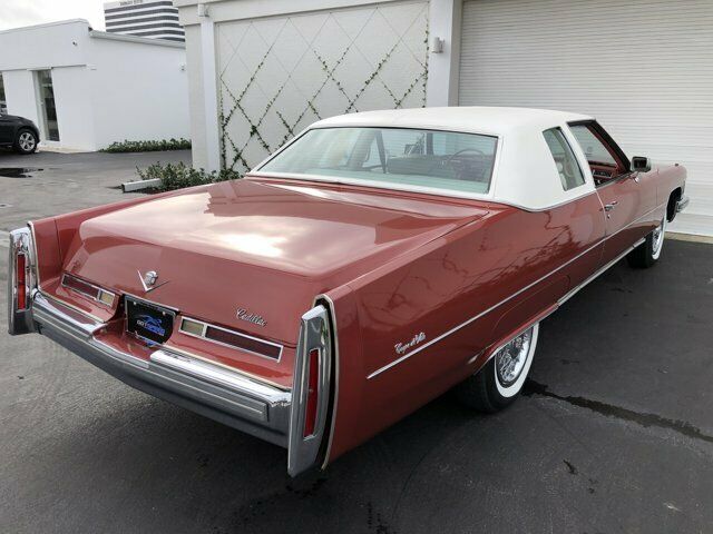 Cadillac DeVille 1976 image number 27