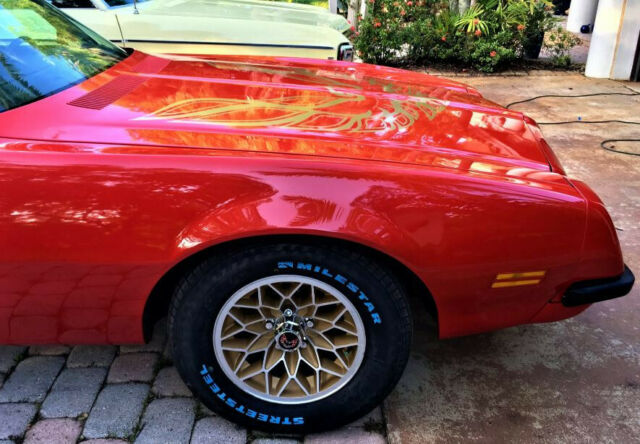 Pontiac Firebird 1975 image number 22