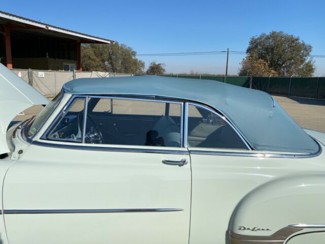 Chevrolet Styleline Deluxe 1952 image number 35