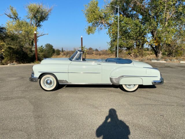 Chevrolet Styleline Deluxe 1952 image number 42