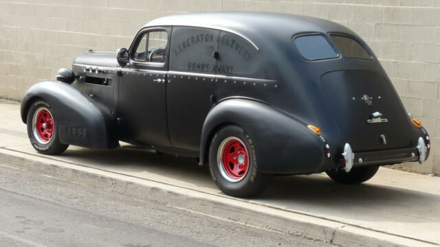 Buick Special 1937 image number 26