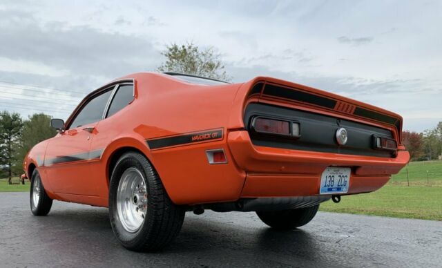 Ford Maverick 1970 image number 2