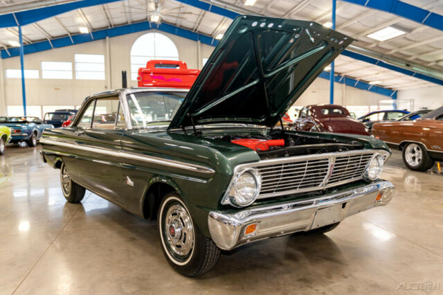 Ford Falcon 1965 image number 8