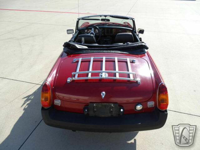 MG MGB 1977 image number 27