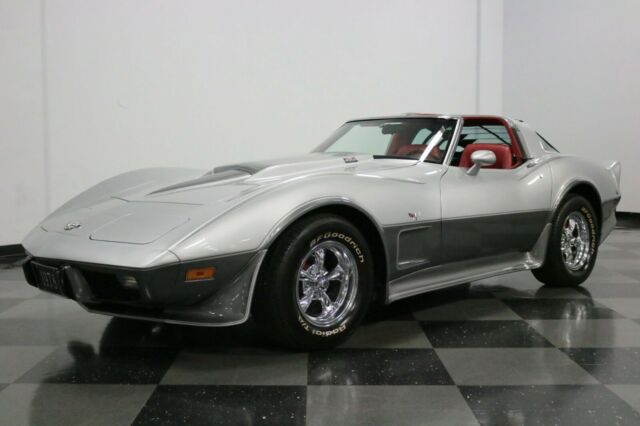 Chevrolet Corvette 1978 image number 13