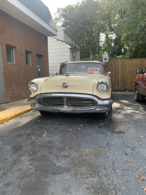 Oldsmobile 88 1956 image number 8