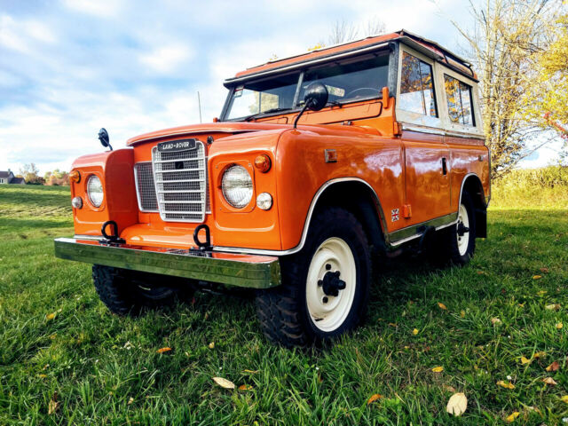 Land Rover Series III SWB 88 1973 image number 1