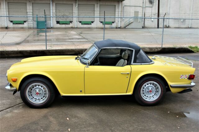 Triumph TR-6 1973 image number 1