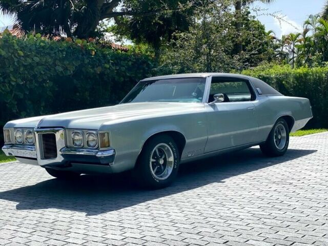 Pontiac Grand Prix 1969 image number 24