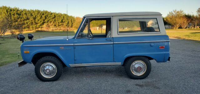 Ford Bronco 1971 image number 0