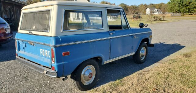 Ford Bronco 1971 image number 1