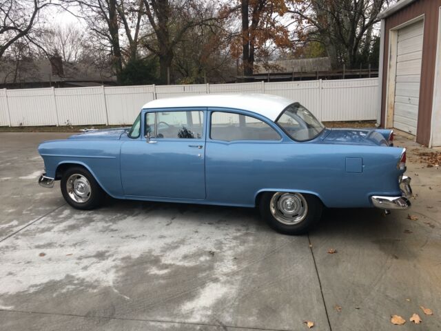 Chevrolet Sedan Delivery 1955 image number 2