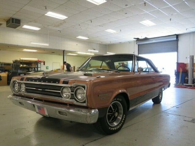 Plymouth GTX 1967 image number 1