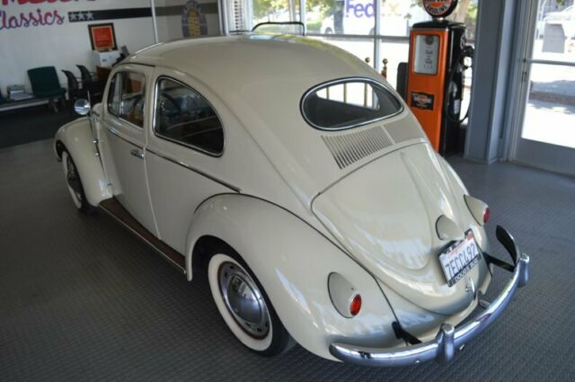 Volkswagen Beetle Oval Window 1957 image number 14