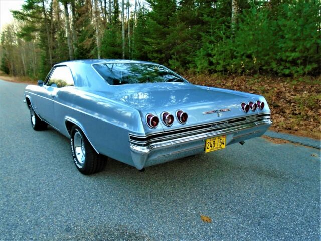 Chevrolet Impala 1965 image number 2