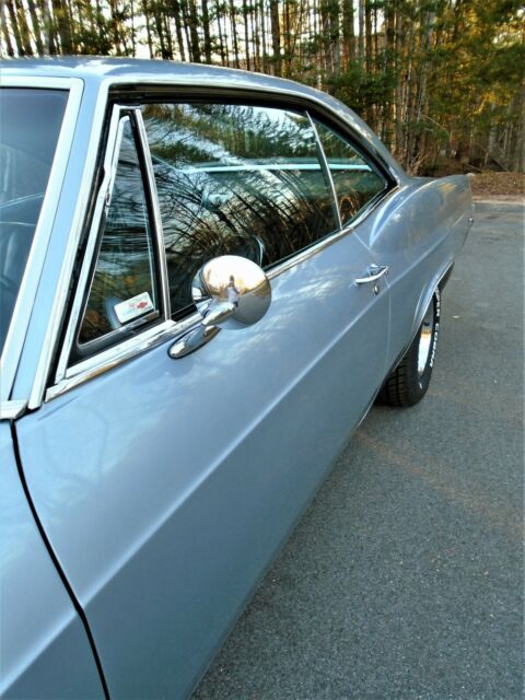 Chevrolet Impala 1965 image number 9