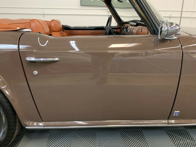 Triumph TR-6 1973 image number 7