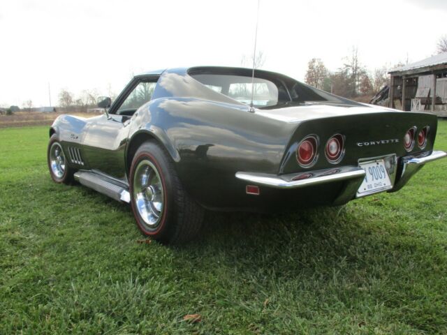 Chevrolet Corvette 1969 image number 25