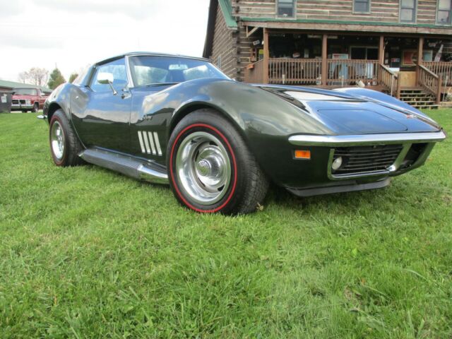 Chevrolet Corvette 1969 image number 28