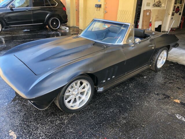 Chevrolet Corvette 1966 image number 0