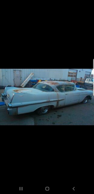 Cadillac DeVille Coupe 1957 image number 29