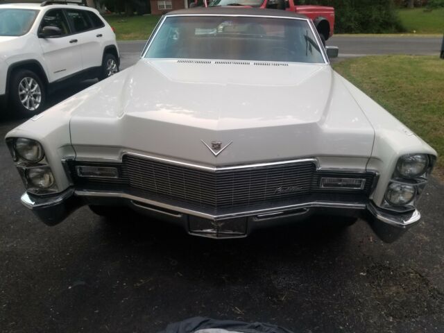 Cadillac DeVille 1968 image number 24