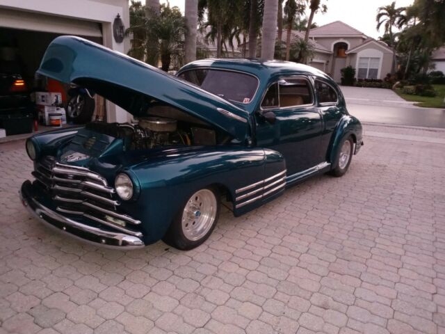 Chevrolet Fleetline Aero-Sedan 1947 image number 15