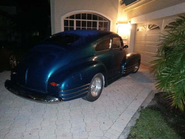 Chevrolet Fleetline Aero-Sedan 1947 image number 17