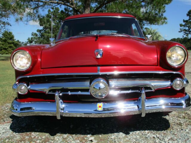 Ford Customline 1954 image number 27