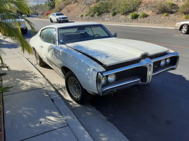 Pontiac LeMans 1969 image number 0