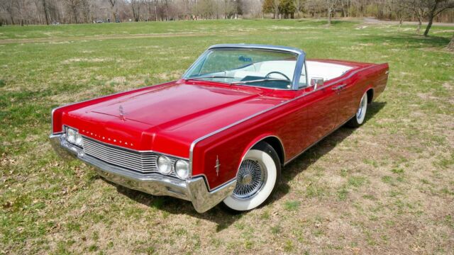 Lincoln Continental 1966 image number 1