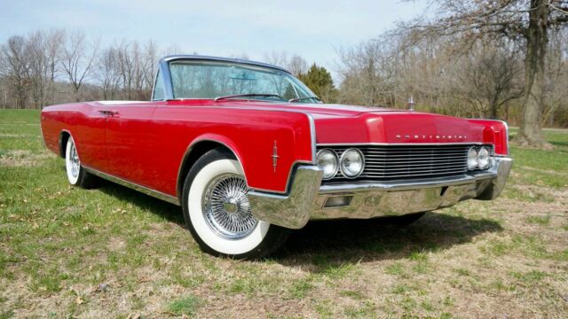 Lincoln Continental 1966 image number 17