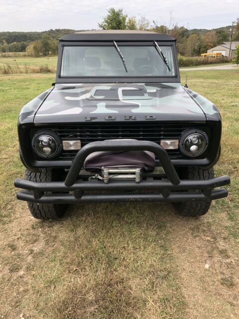 Ford Bronco 1971 image number 3