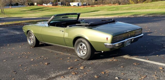 Pontiac Firebird 1968 image number 2