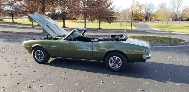 Pontiac Firebird 1968 image number 26