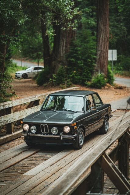 BMW 2002 1975 image number 1