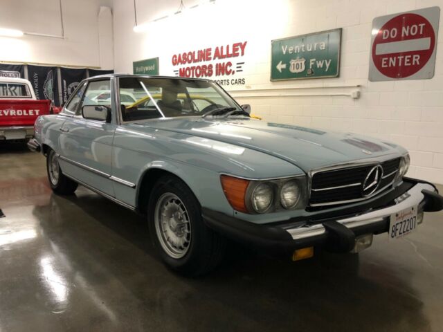 Mercedes-Benz SL-Class 1979 image number 1