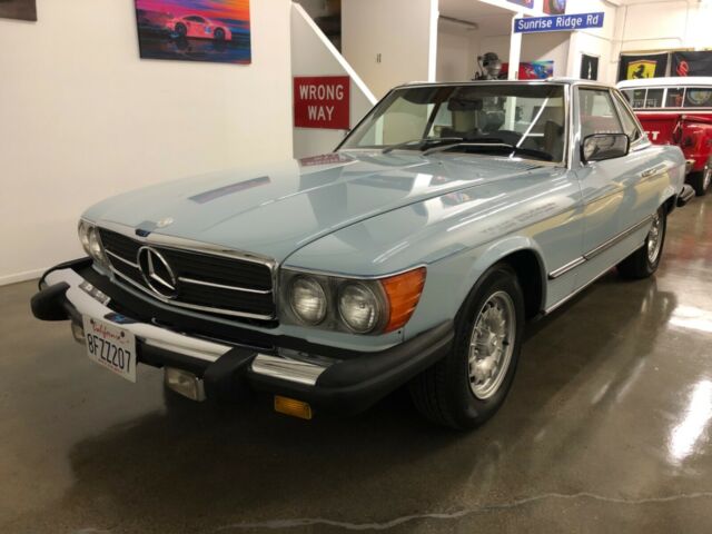 Mercedes-Benz SL-Class 1979 image number 26