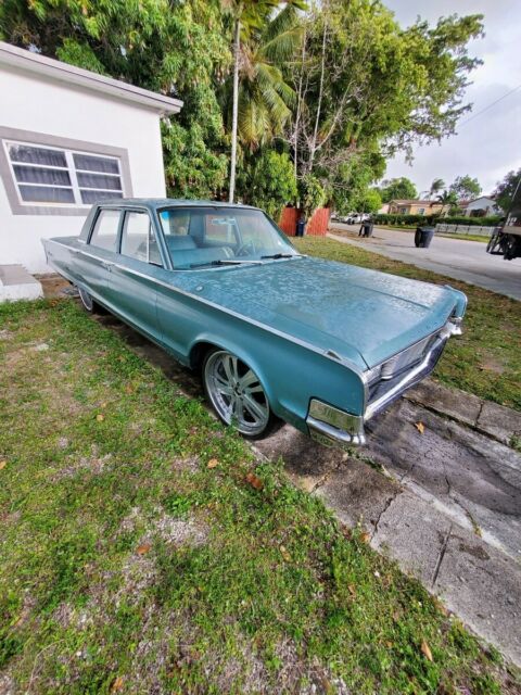 Chrysler Newport 1965 image number 14