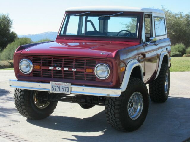 Ford Bronco 1972 image number 2