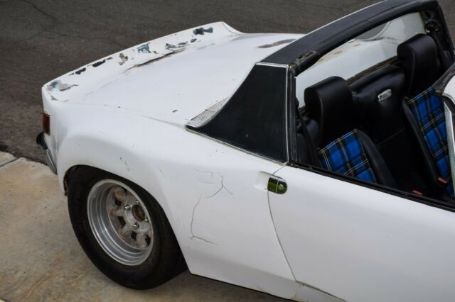 Porsche 914 1972 image number 18