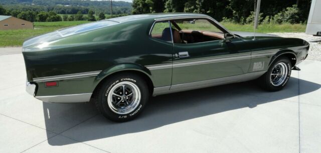 Ford Mustang 1971 image number 28