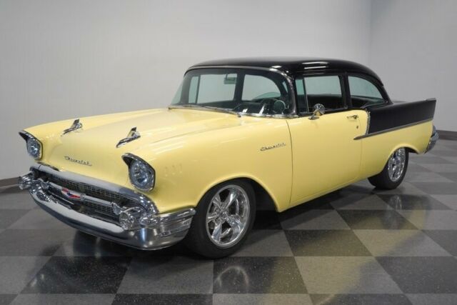 Chevrolet Bel Air/150/210 1957 image number 29