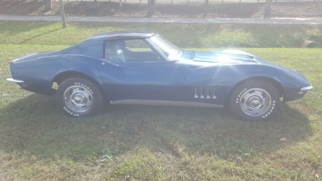 Chevrolet Corvette 1968 image number 13