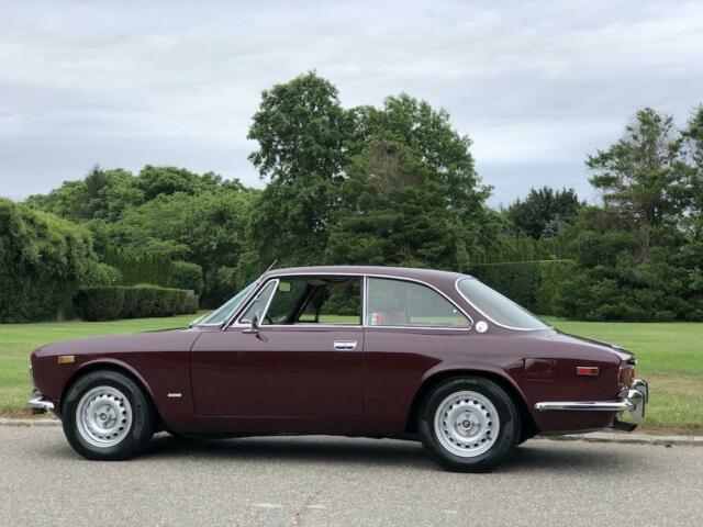 Alfa Romeo GTV 1974 image number 36