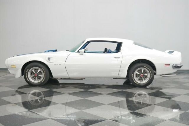 Pontiac Firebird 1970 image number 26