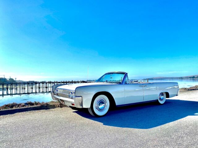 Lincoln Continental 1963 image number 24