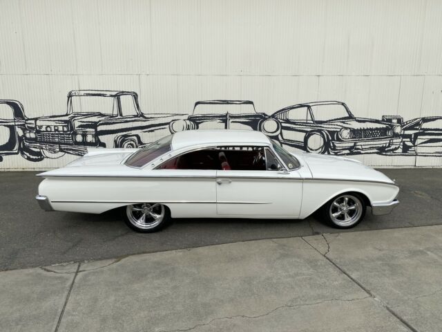 Ford Galaxie 1960 image number 13