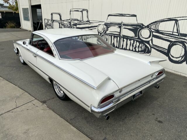 Ford Galaxie 1960 image number 29