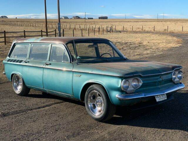 Chevrolet Corvair 1961 image number 0